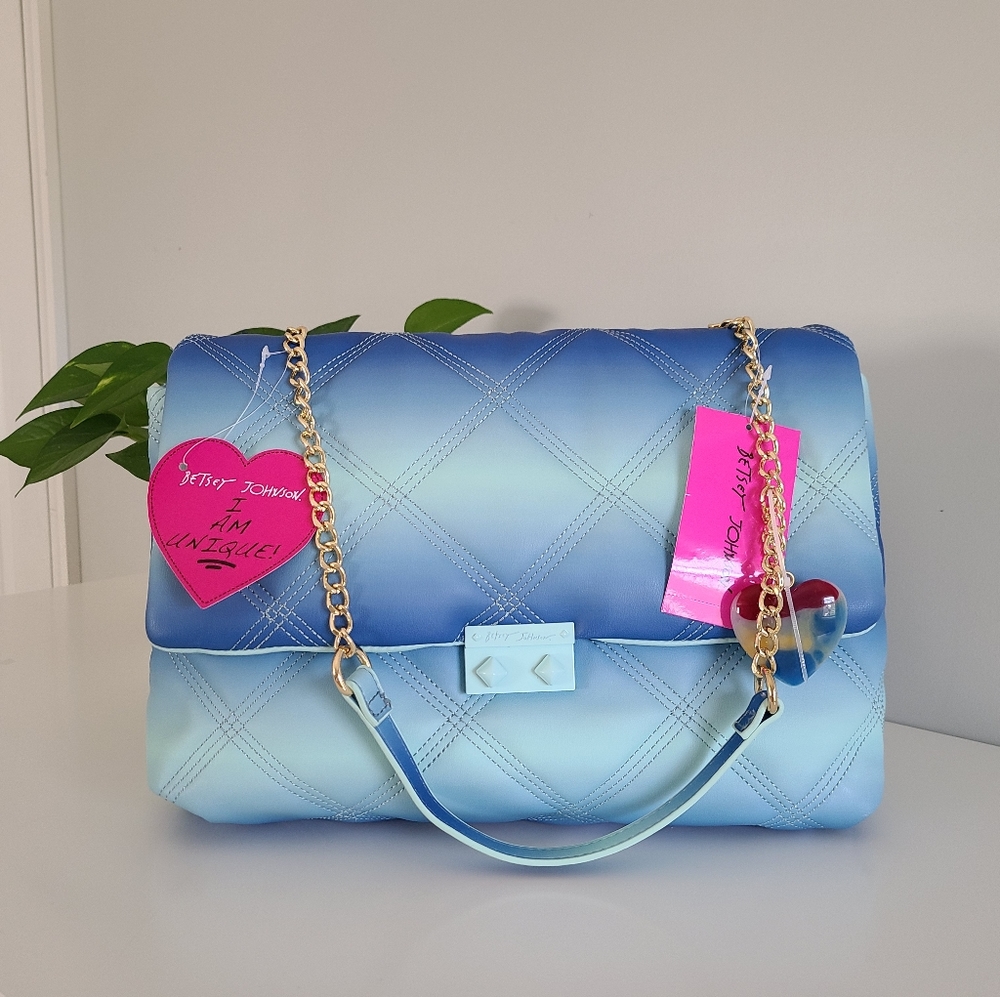 Betsey Johnson Qiara quilted shoulder bag